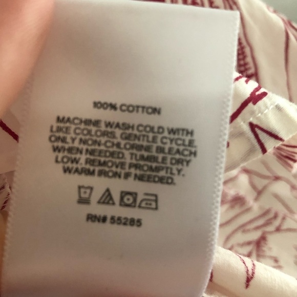 Express Printed Off The Shoulder Twist Front Peplum Top size Small - Picture 14 of 15